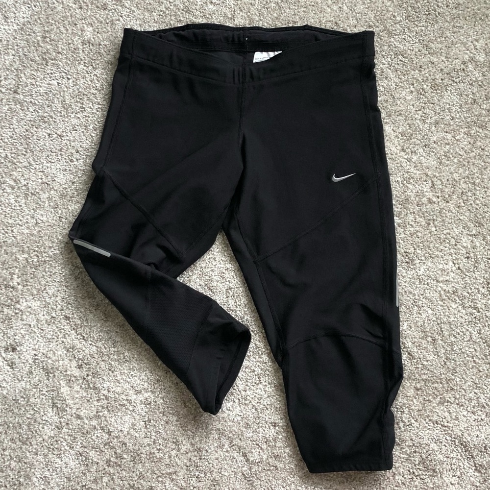 Nike Dri-Fit black crop leggings, size small